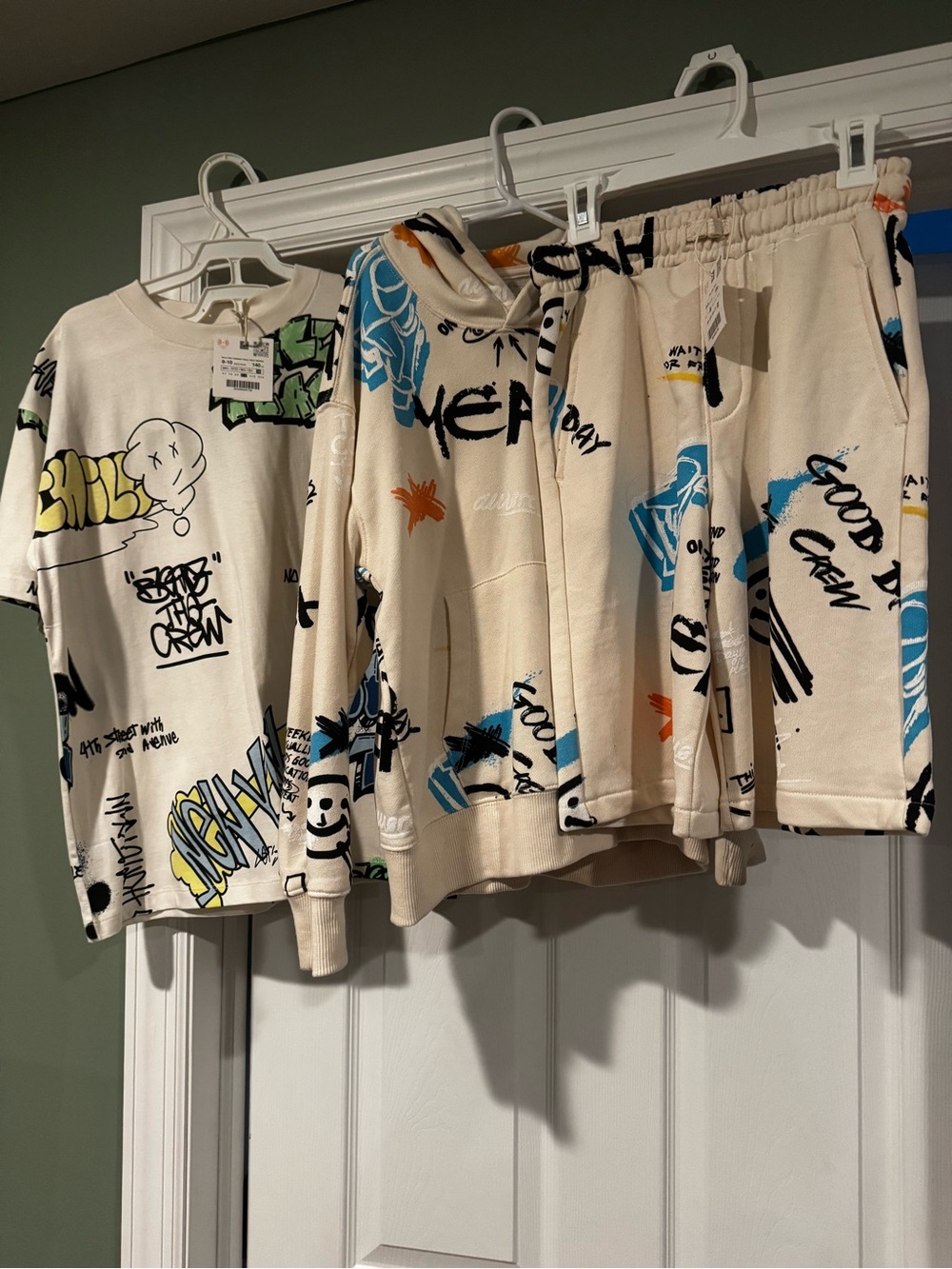 Zara Cream Graffiti-Print Kids Set